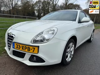 Alfa Romeo Giulietta 1.4 T Distinctive top onderhouden