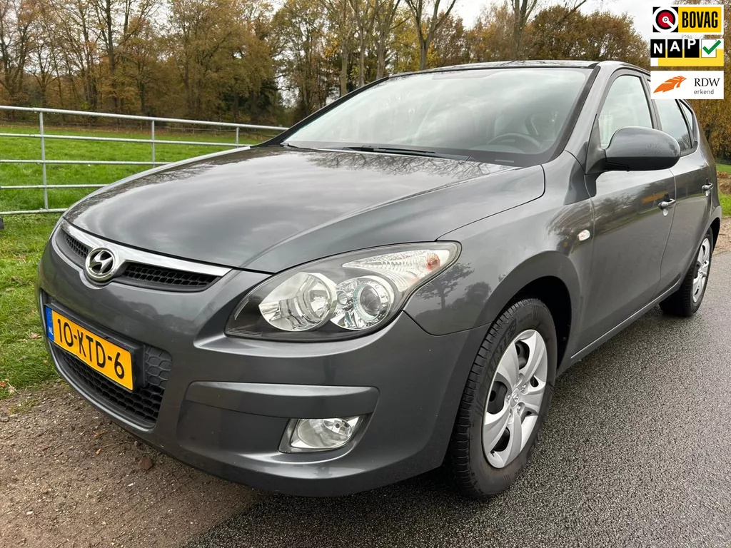 Hyundai I30 1.6i Dynamic dealer onderh. 1ste eigenaar