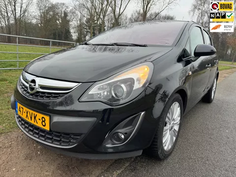 Opel Corsa 1.4-16V Cosmo dealer onderhouden