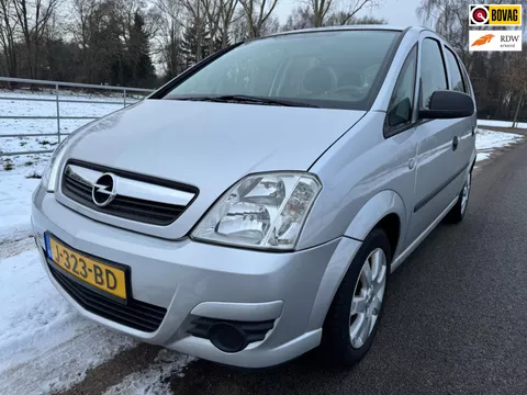 Opel Meriva 1.6-16V Edition met airco en trekhaak