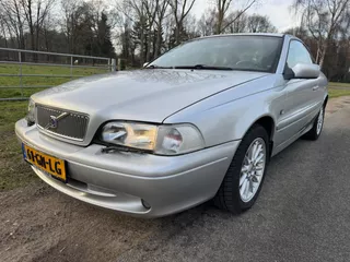 Volvo C70 Coupé 2.4 T Luxury AUTOMAAT 193PK met airco en stoelverwarming