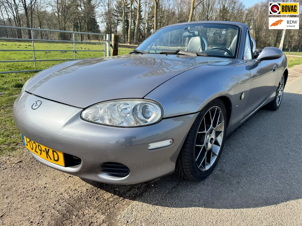 Mazda MX-5 1.6i Exclusive top onderhouden met hardtop|sport uitlaat|verlaagd