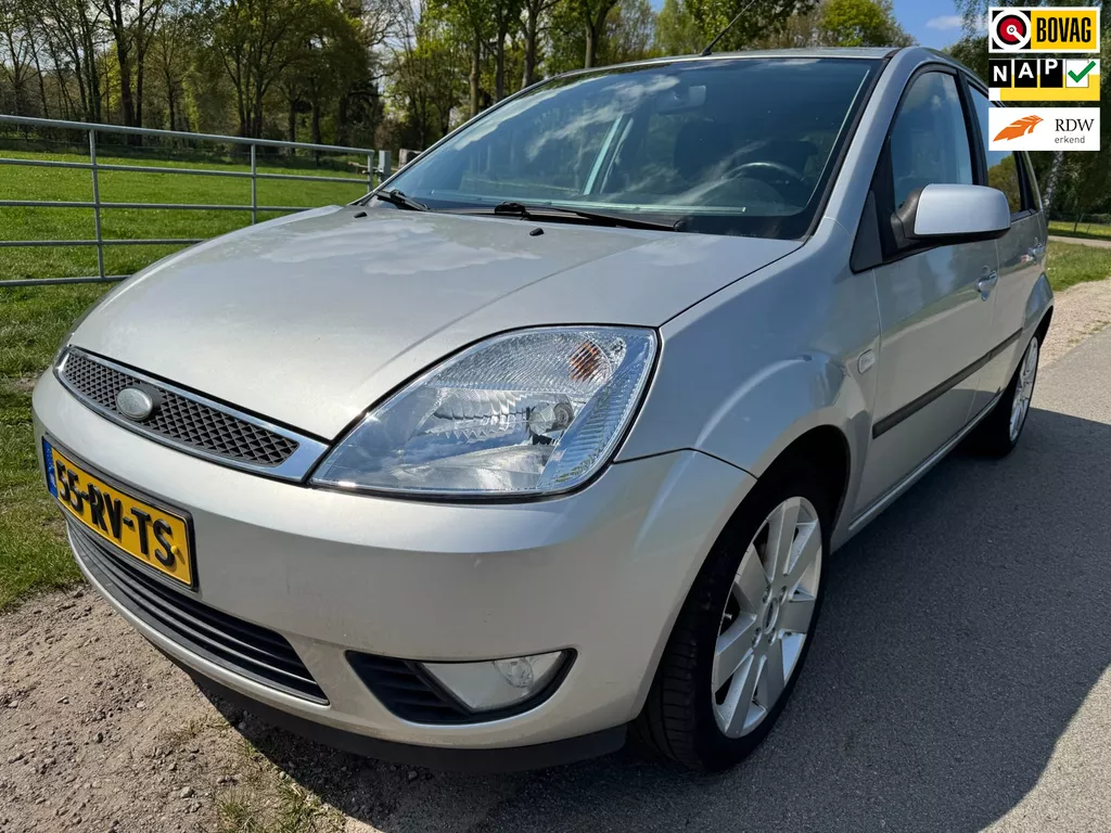Ford Fiesta 1.4-16V Futura keurig onderhouden met airco