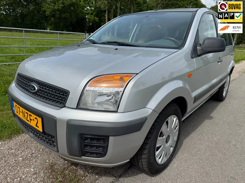 Ford Fusion 1.4-16V Cool & Sound top onderhouden met airco en trekhaak