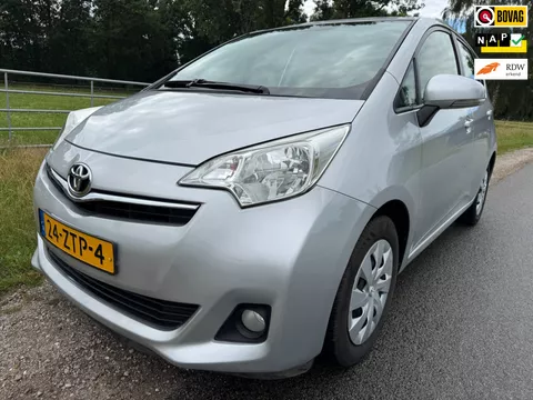 Toyota Verso-S 1.3 VVT-i Aspiration compleet onderhouden|AUTOMAAT