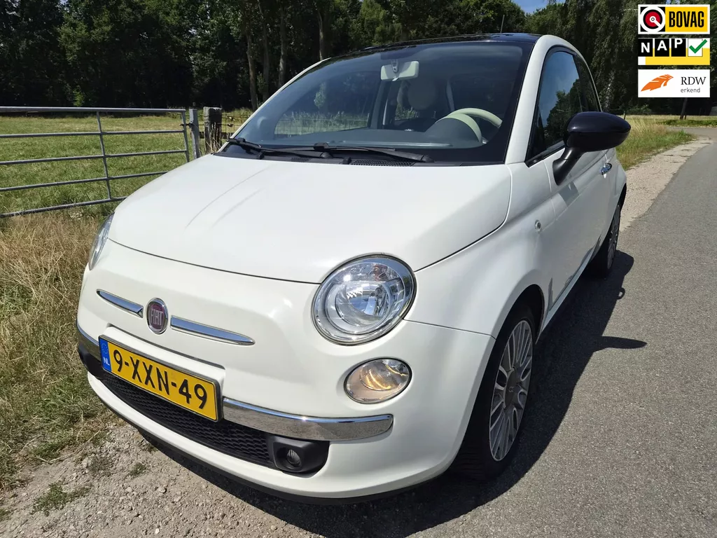 Fiat 500 0.9 TwinAir Turbo Cult schuifdak, lederen bekleding en keurig onderhouden