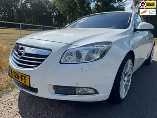 Opel Insignia 2.8 T Sport 4x4 260PK navigatie|schuifdak|20inch velgen|leder
