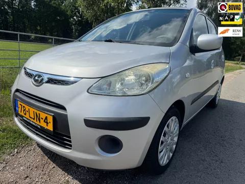 Hyundai I10 1.1 Dynamic top onderhouden en pas 17.887km!!