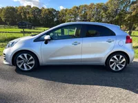 Kia Rio 1.2 CVVT ExecutiveLine dealer ond en 1ste eigenaar Foto