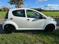 Citroen C1 1.0 Attraction dealer ond. airco zeer mooi Foto