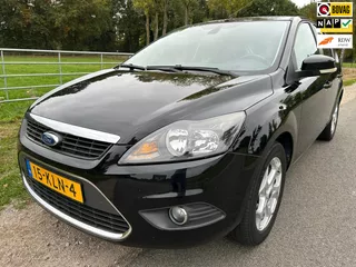 Ford Focus 1.8 Limited keurig onderhouden navi clima cruise
