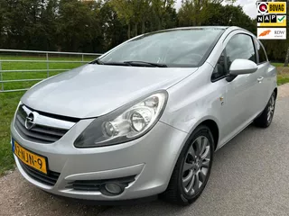 Opel Corsa 1.4-16V '111' Edition airco trekhaak 1ste eigenaar