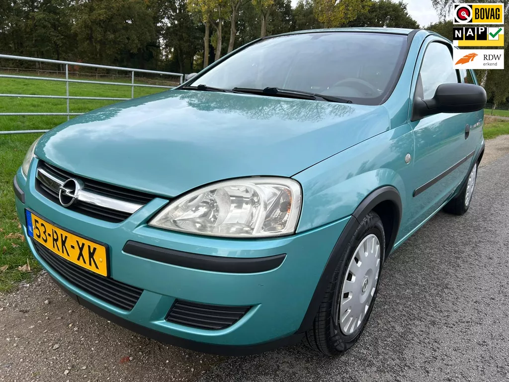 Opel Corsa 1.2-16V Rhythm keurig netjes pas 84.600km