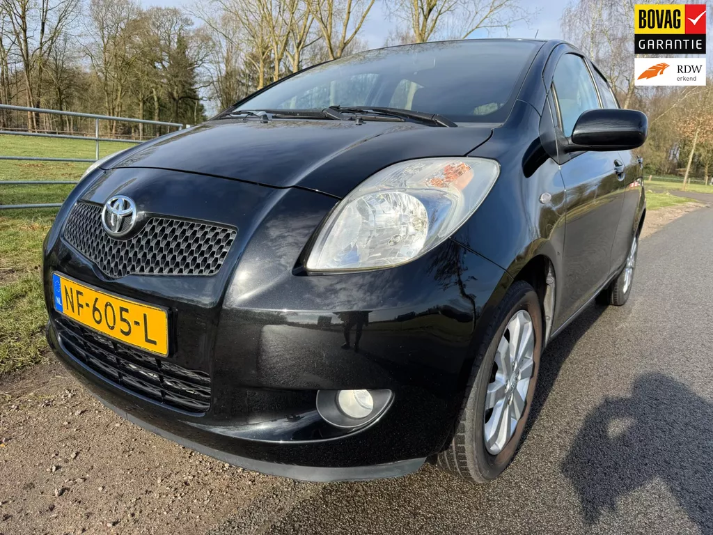 Toyota Yaris 1.0 VVTi Terra nieuwe koppeling met airco