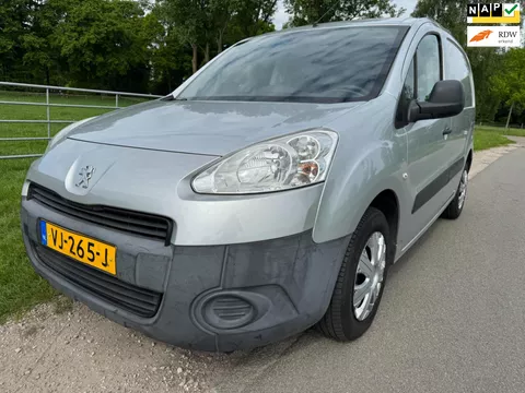 Peugeot Partner 120 1.6 e-HDI L1 XT Profit + dealer onderhouden, BTW auto!!