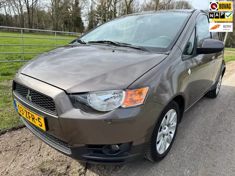 Mitsubishi Colt 1.1 Edition One met airco