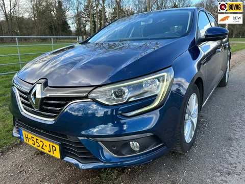 Renault Mégane 1.2 TCe Limited dealer onderhouden vol luxe