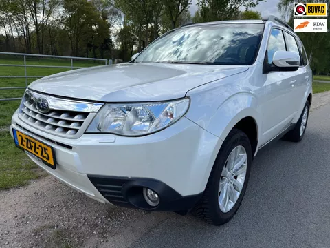 Subaru Forester 2.0 XS Premium AUTOMAAT|top onderhouden|navigatie|trekhaak