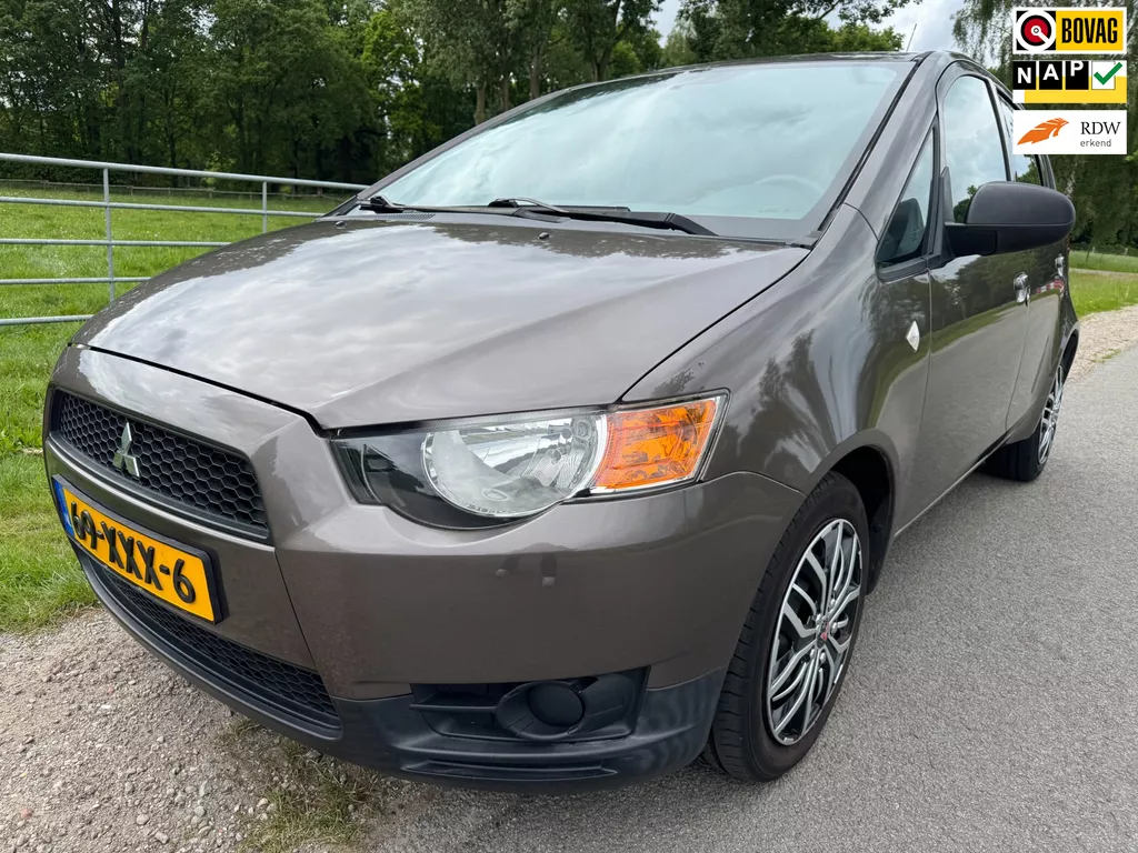 Mitsubishi Colt 1.1 Edition One top onderhouden