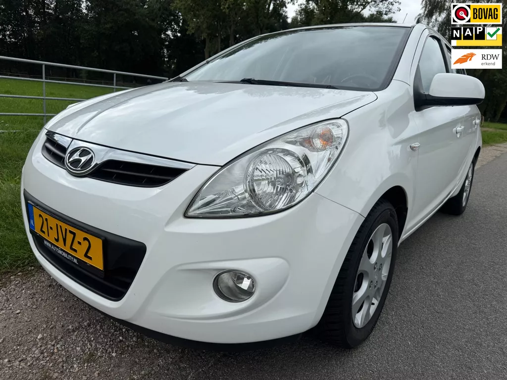 Hyundai I20 1.6i i-Catcher DEALER onderhouden|airco|leder