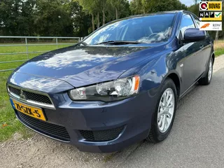 Mitsubishi Lancer Sports Sedan 1.6 Edition One perfect onderhouden 1ste eigenaar
