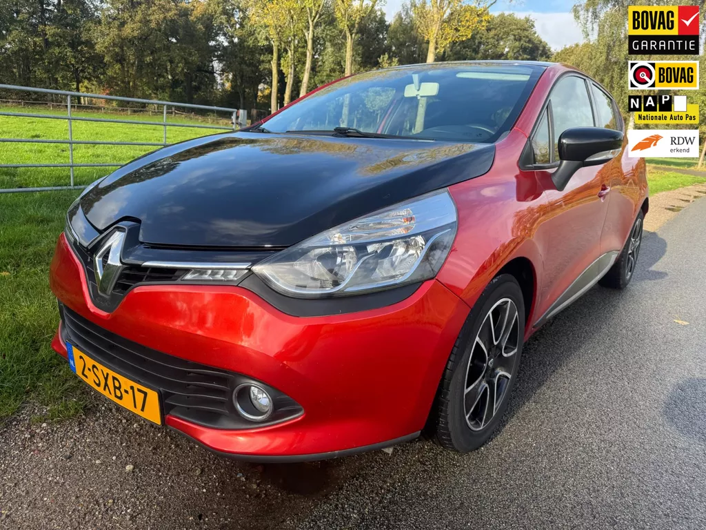 Renault Clio 0.9 TCe Expression top onderhouden!! Navigatie Renault Clio 0.9 TCe Expression top onderhouden!! Navigatie