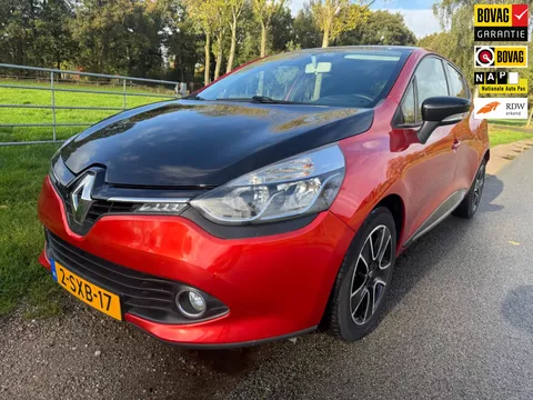 Renault Clio 0.9 TCe Expression top onderhouden!! Navigatie Renault Clio 0.9 TCe Expression top onderhouden!! Navigatie
