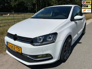Volkswagen Polo 1.0 First Edition 18" wielen, verlaagd en geluid aangepast